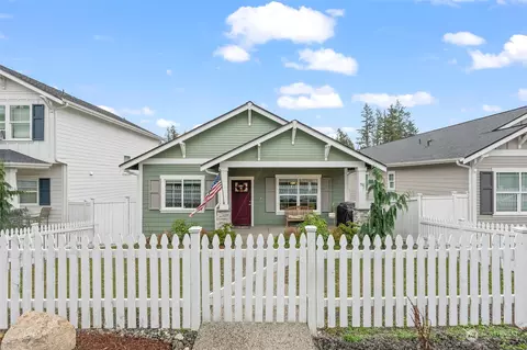 70 E Compass Ln, Allyn, WA 98524