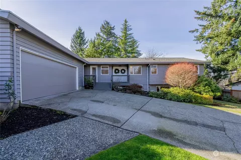 15723 62nd Pl NE, Kenmore, WA 98028