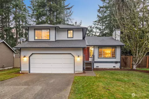 22616 SE 274th St, Maple Valley, WA 98038