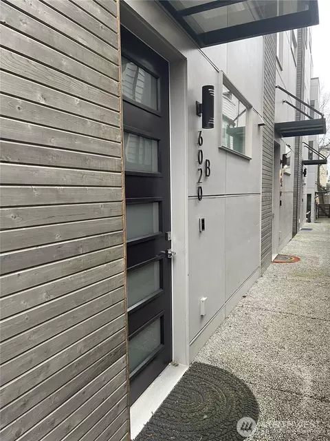 6020 California Ave SW UNIT B, Seattle, WA 98136