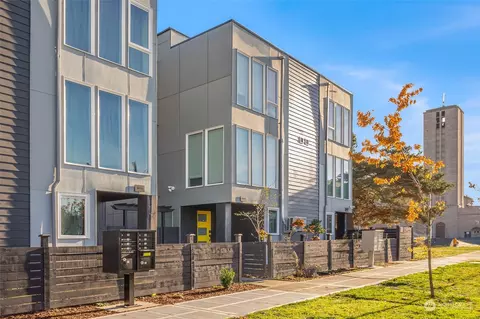 9464 20th Ave SW, Seattle, WA 98106