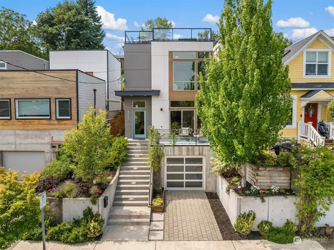 4535 34th Ave S, Seattle, WA 98118