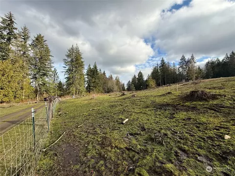 9999 Bravo Lot 3 Rd, Port Angeles, WA 98362