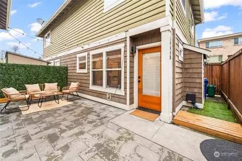 3904 14th Ave S #B, Seattle, WA 98108