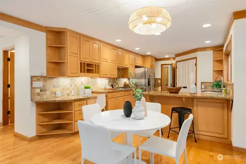 11115 NE 160th Pl, Bothell, WA 98011 photo 16