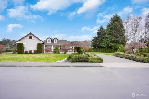 6548 Turnberry Ln SE, Olympia, WA 98501