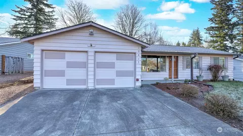 13617 SE 171st Pl, Renton, WA 98058