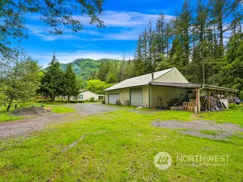 8759 Kendall Rd, Maple Falls, WA 98266 photo 4