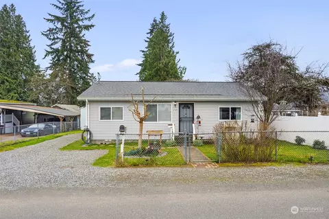 3729 F St, Bremerton, WA 98312