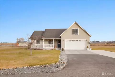 8150 NE 24 Rd, Moses Lake, WA 98837