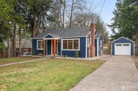916 7th Ave SW, Tumwater, WA 98512