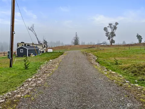 17906 Fennel Rd SE, Yelm, WA 98597