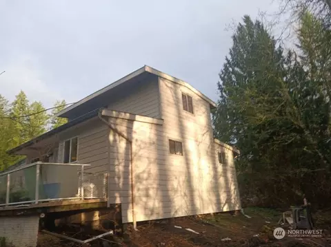 18715 SE Auburn Black Diamond Rd, Auburn, WA 98092
