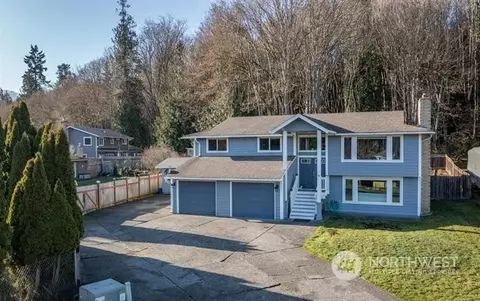 92 S Orchard Ln, Port Angeles, WA 98362