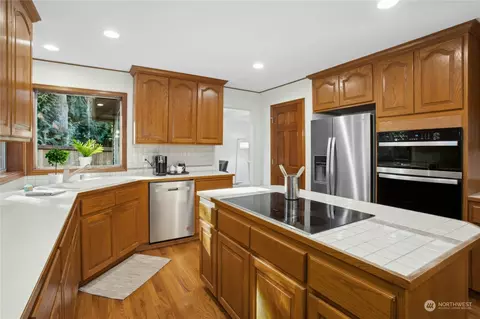 Kitchen - 14829 17th Ct SE, Mill Creek, WA 98012 photo 3 of 4
