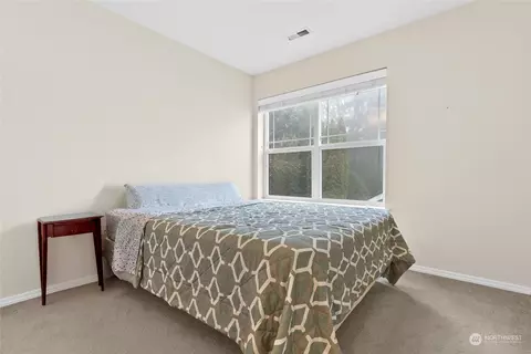 Bedroom - 400 228th St SW #D202, Bothell, WA 98021 photo 3 of 4