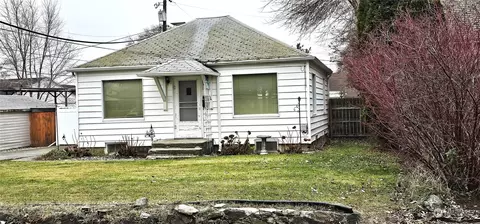 324 9th Ave SW, Ephrata, WA 98823