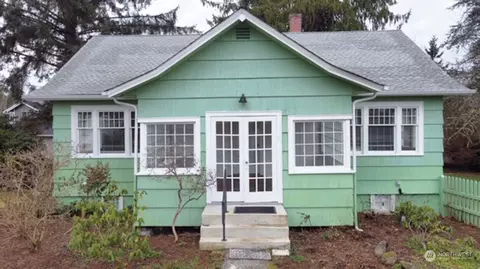 922 Stitch Rd, Lake Stevens, WA 98258