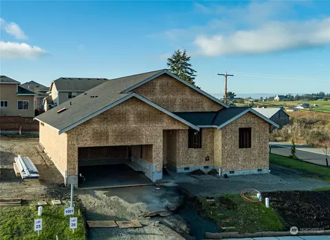 1001 NW Shire St, Oak Harbor, WA 98277
