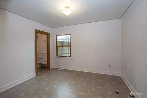 1588 Florence St, Enumclaw, WA 98022 photo 12