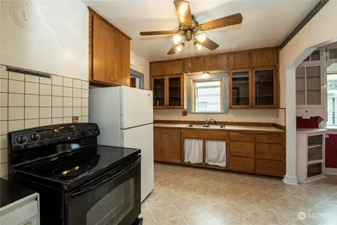 1588 Florence St, Enumclaw, WA 98022 photo 15