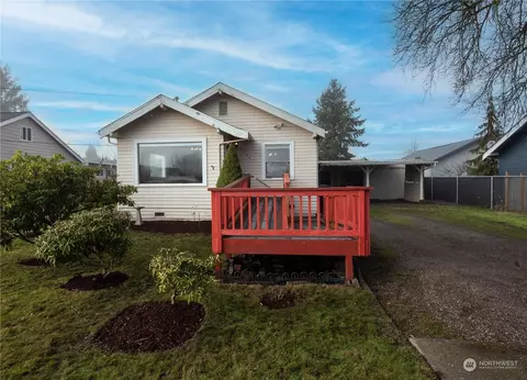 1588 Florence St, Enumclaw, WA 98022