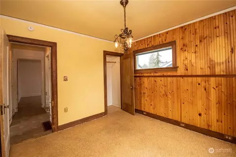 1588 Florence St, Enumclaw, WA 98022 photo 10