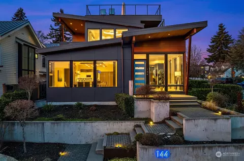 144 6th Ave, Kirkland, WA 98033