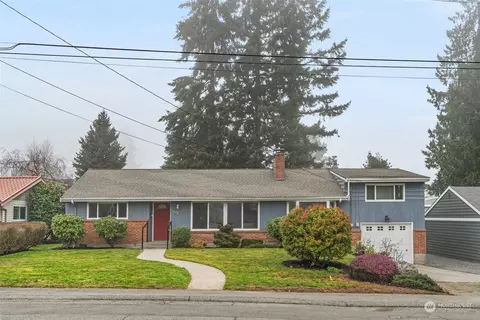 9629 216th Pl SW, Edmonds, WA 98020