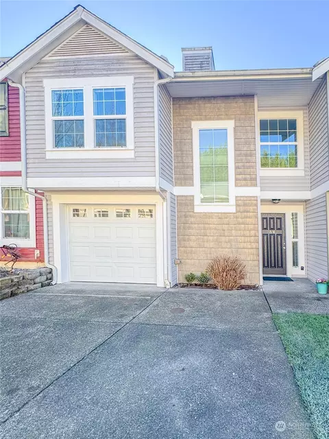 10512 E 140th Court St #64, Puyallup, WA 98374