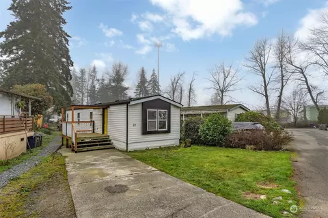 1919 196th St SW #23, Lynnwood, WA 98036
