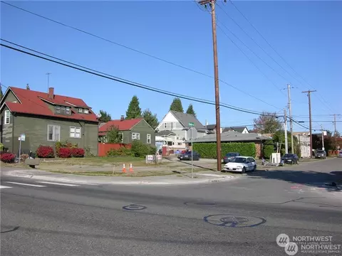 306 Chester Ave, Bremerton, WA 98337