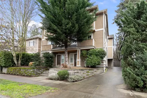512 11th Ave E #B, Seattle, WA 98102