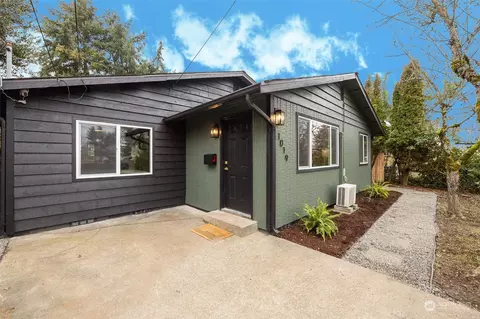 1019 E 47th St, Tacoma, WA 98404