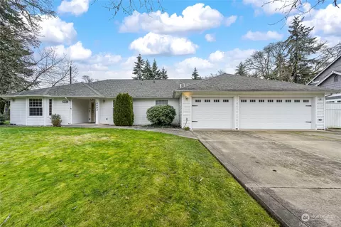 10003 Meadow Rd SW, Lakewood, WA 98499