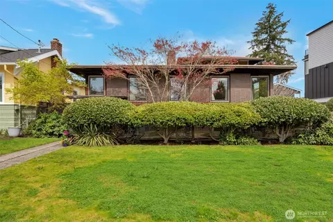 744 N 66th St, Seattle, WA 98103