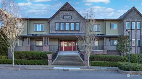 1736 10th Ave W #C216, Issaquah, WA 98029