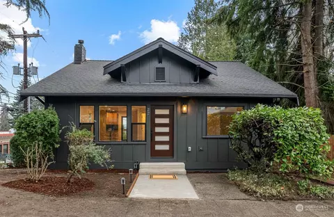 22 W Fulton St, Seattle, WA 98119