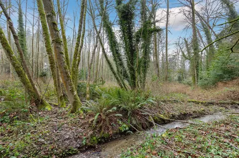 16 Nnn 76th Pl NE, Kenmore, WA 98028