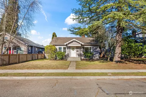 5107 N 39th St, Tacoma, WA 98407
