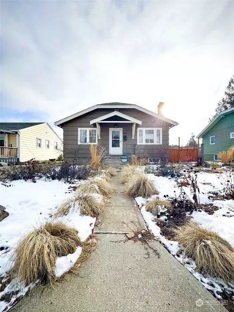 724 E 38th Ave, Spokane, WA 99203