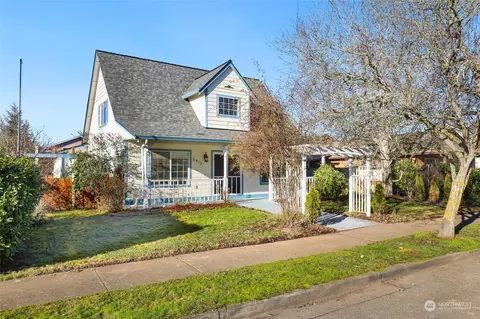 5412 Parker Rd E, Sumner, WA 98390