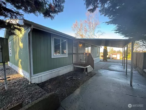 84 Bayview Park Ln #25, Port Angeles, WA 98362