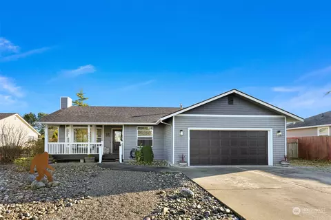 5505 Coquitlam Dr, Blaine, WA 98230