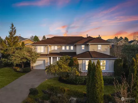 23965 SE 10th St, Sammamish, WA 98075