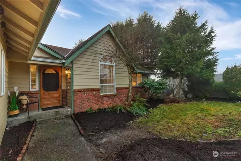 931 Alderwood Ln, Sedro Woolley, WA 98284