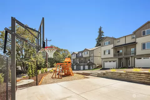 9931 14th Ave S #B-5, Seattle, WA 98108 photo 28