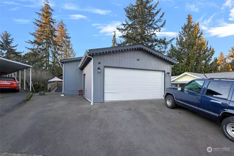 815 124th St SW #14, Everett, WA 98204