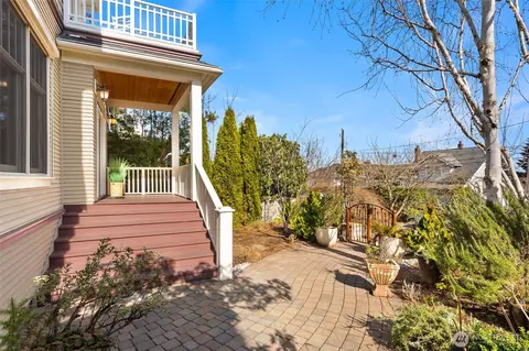 1917 15th Ave E, Seattle, WA 98112 photo 19