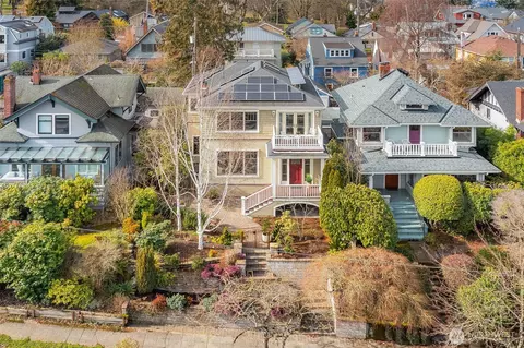1917 15th Ave E, Seattle, WA 98112 photo 2